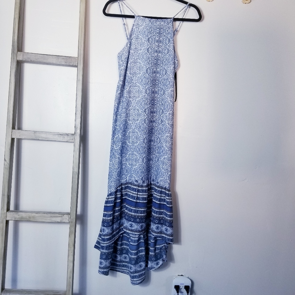 KNOX ROSE BLUE AND WHITE FLOWY DRESS WITH ADJUSTABLE STRAPS SIZE SMALL